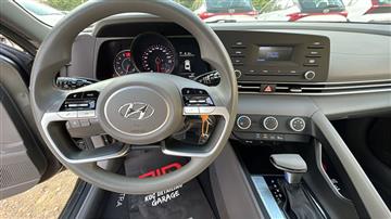 Hyundai Elantra 1.6L STLYE COMFORT