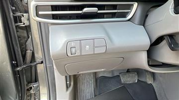 Hyundai Elantra 1.6L STLYE COMFORT