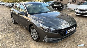 Hyundai Elantra 1.6L STLYE COMFORT