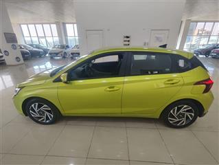 Hyundai Yeni i20 1.4 MPI STYLE 6AT