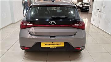 Hyundai i20 1.4 JUMP 6MT