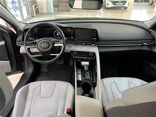 Hyundai Elantra Elite 1.6L (GSL) CVT 123PS