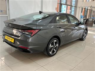 Hyundai Elantra Elite 1.6L (GSL) CVT 123PS