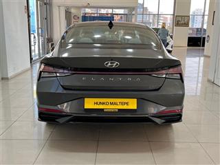 Hyundai Elantra Elite 1.6L (GSL) CVT 123PS