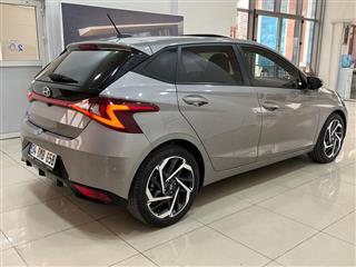 Hyundai i20 1.0 TGDI STYLE PLUS DCT
