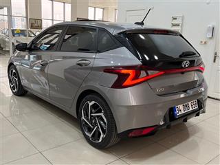Hyundai i20 1.0 TGDI STYLE PLUS DCT