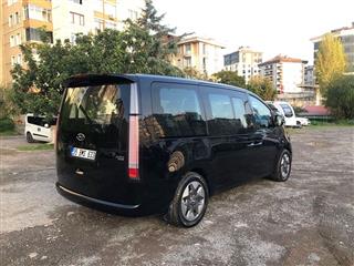 Hyundai STARIA ELITE(8+1) 2.2CRDi 177PS 8AT 4WD