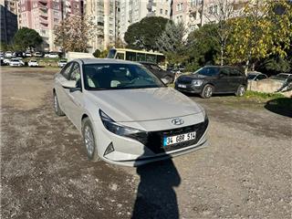 Hyundai Elantra Style Comfort 1.6L (GSL) CVT 123PS
