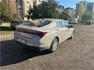 Hyundai Elantra Style Comfort 1.6L (GSL) CVT 123PS